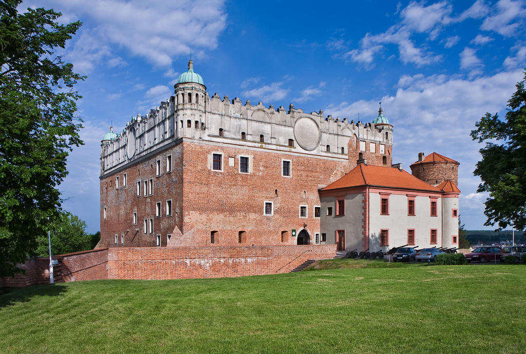 Zamek Golubski Exteriör bild